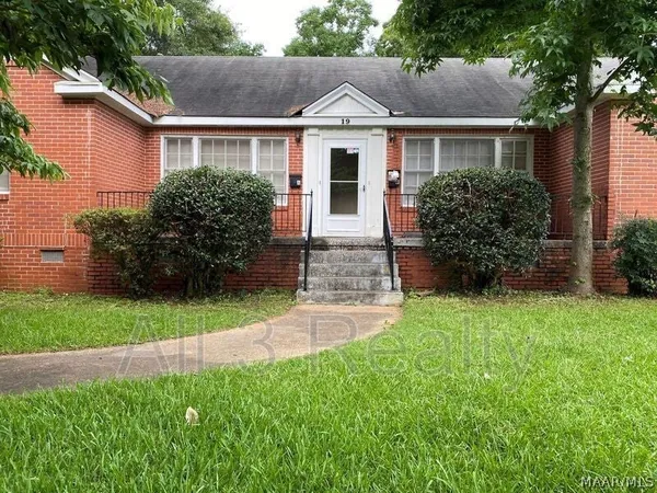 $650 | 19 Calhoun Road, Unit B, Montgomery, AL 36109