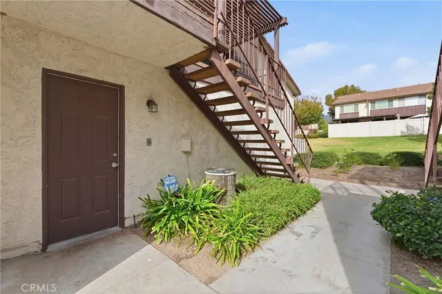 $325,000 | 2116 Firewood Court, San Bernardino, CA 92404