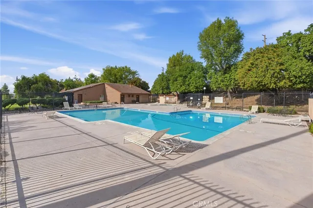 $325,000 | 2116 Firewood Court, San Bernardino, CA 92404