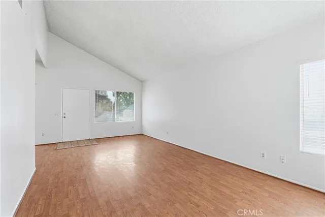 $325,000 | 2116 Firewood Court, San Bernardino, CA 92404