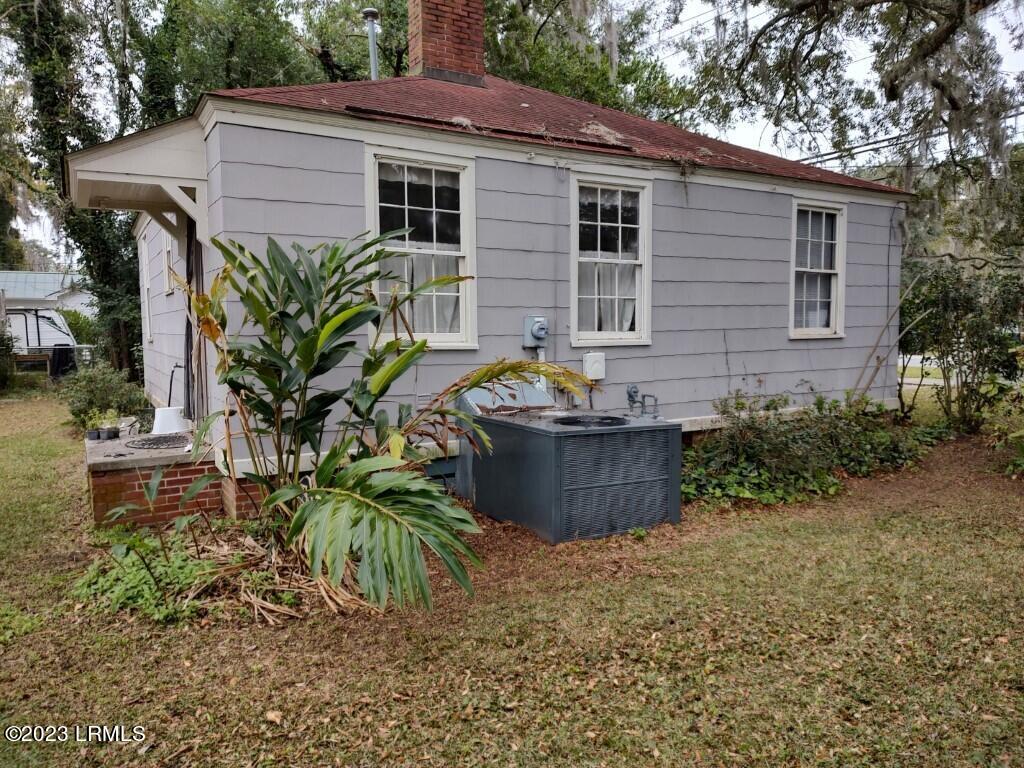 2305 Depot Road Beaufort, SC 29902 - Photo 4 of 24 IMG_20221116_113719485_HDR - Copy