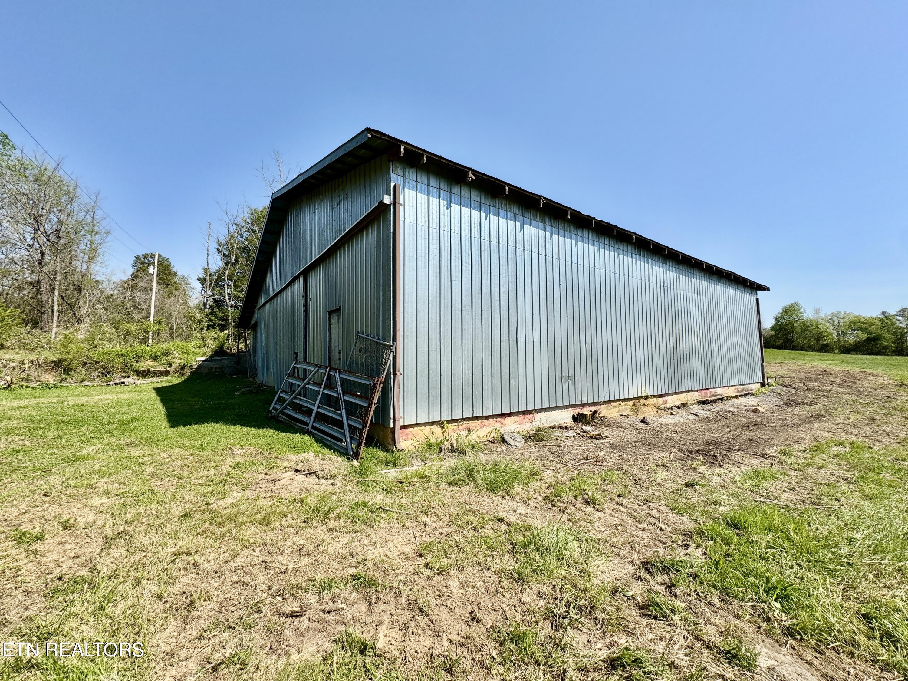 Mans Hollow Road Kingston, TN 37763 - Photo 6 of 10 4-5