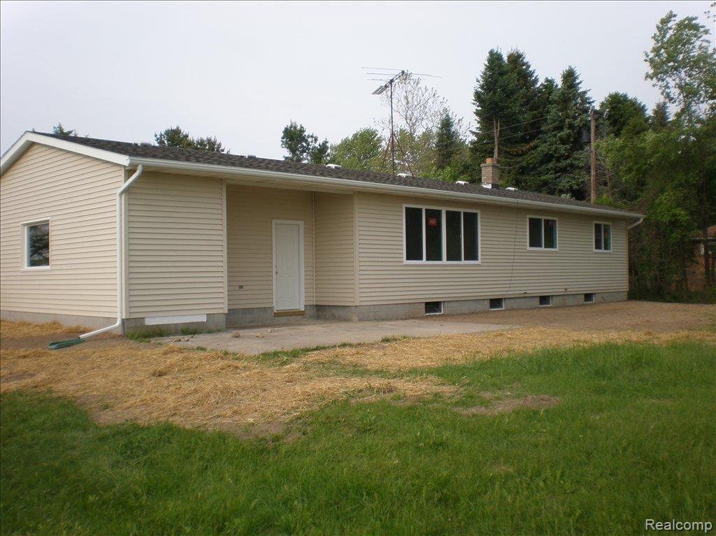 9478 Alpine Road Goodells, MI 48027 - Photo 2 of 22 Rear from yard