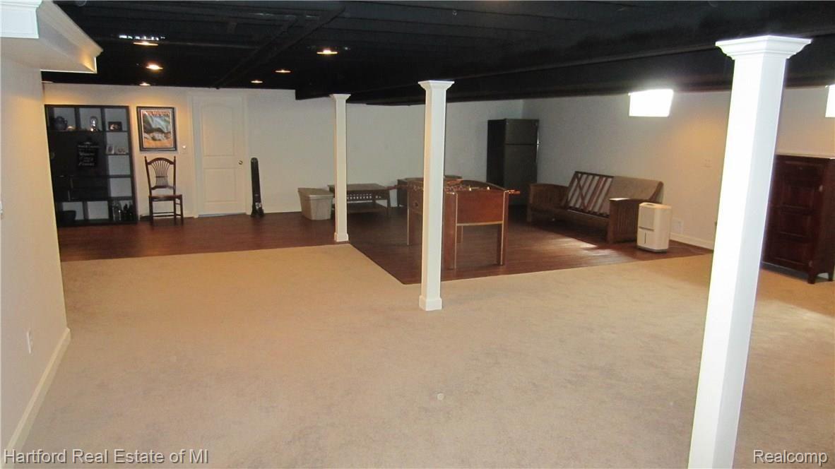 23655 Gill Road Farmington, MI 48335 - Photo 27 of 35 IMG_5299.JPG