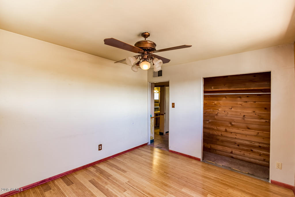 1904 East Monte Vista Road Phoenix, AZ 85006 - Photo 6 of 15 1904_E_Monte_Vista_Rd_AZ-9