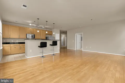 $2,790 | 1201 East-West Highway, Unit 238, Silver Spring, MD 20910