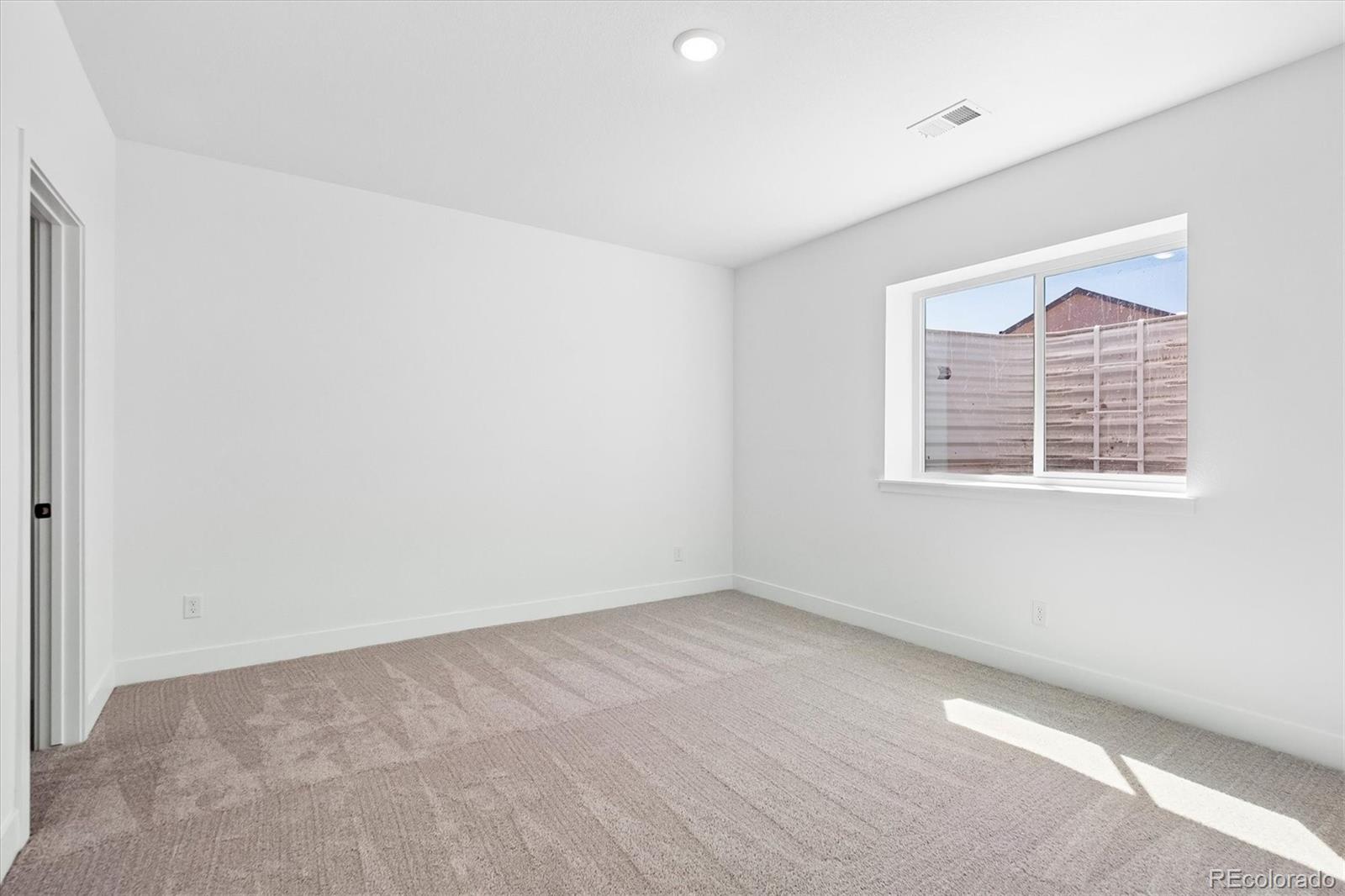 2536 West Bitterroot Place Highlands Ranch, CO 80129 - Photo 19 of 33 Gallery Image 19
