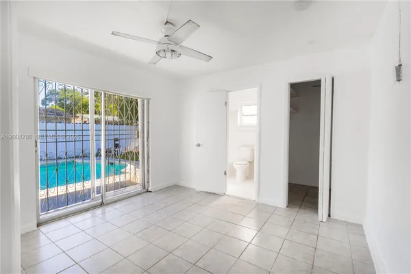 $624,995 | 565 Northeast 160th Terrace, Miami, FL 33162