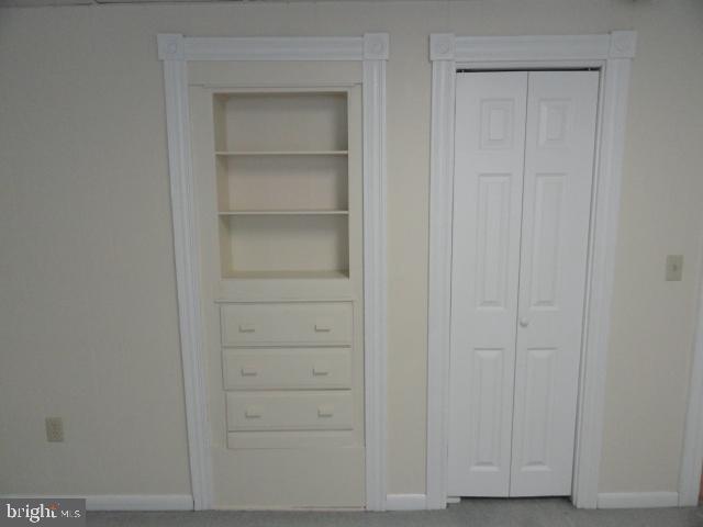 326 Chestnut Street Lebanon, PA 17042 - Photo 9 of 18 Built-ins