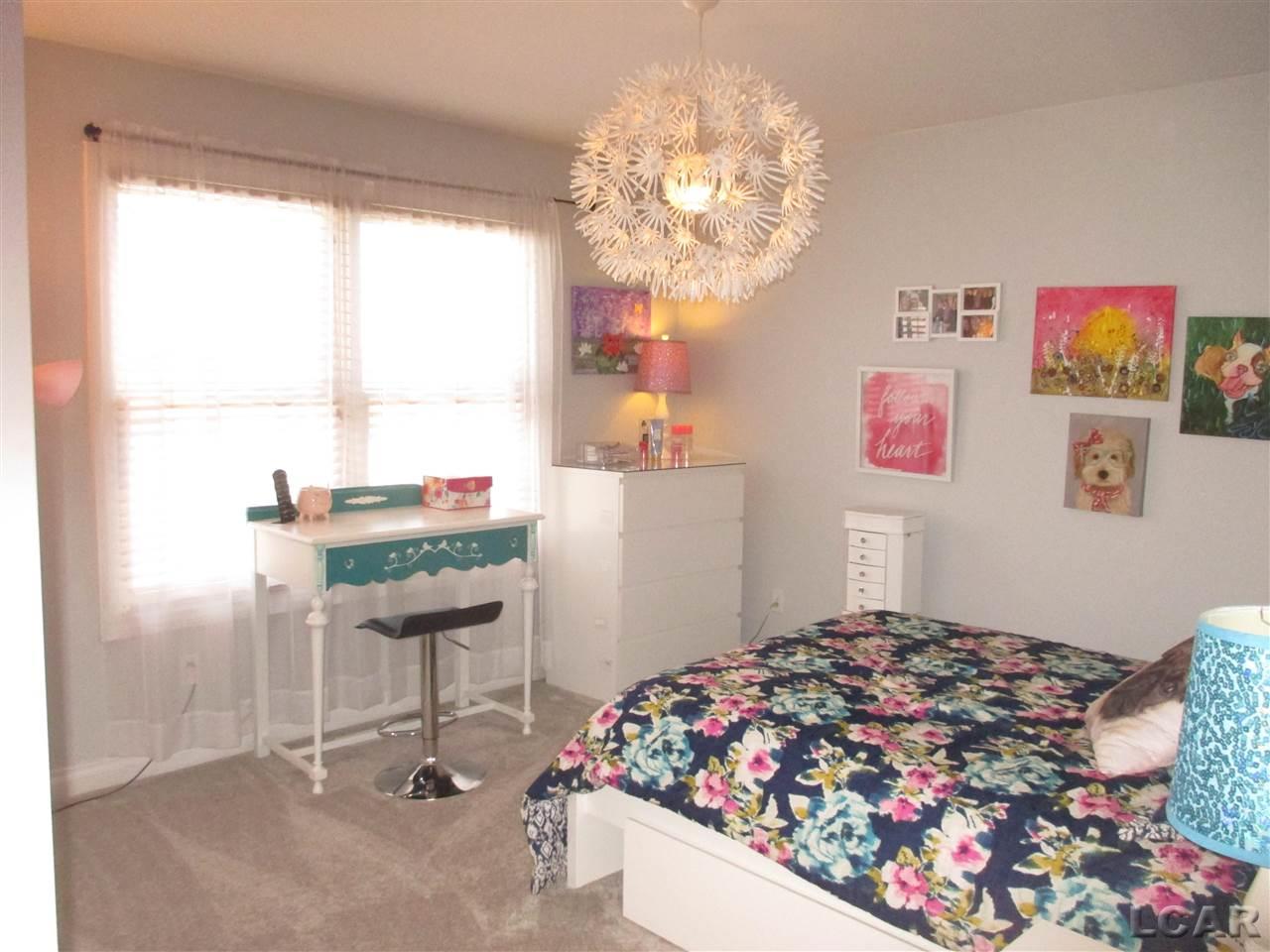 7253 Sydney Court Spring Arbor, MI 49283 - Photo 9 of 35 50066327-8.JPG