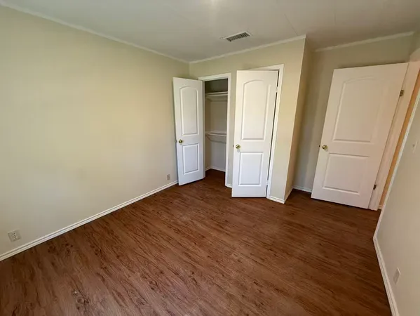 $1,195 | 23393 Nameless Road, Unit 113, Leander, TX 78641
