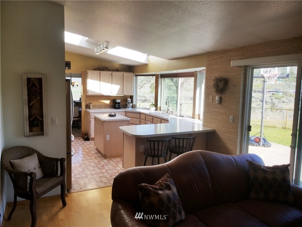 9 Horse Spring Coulee Road Tonasket, WA 98855 - Photo 11 of 25 Gallery Image 11