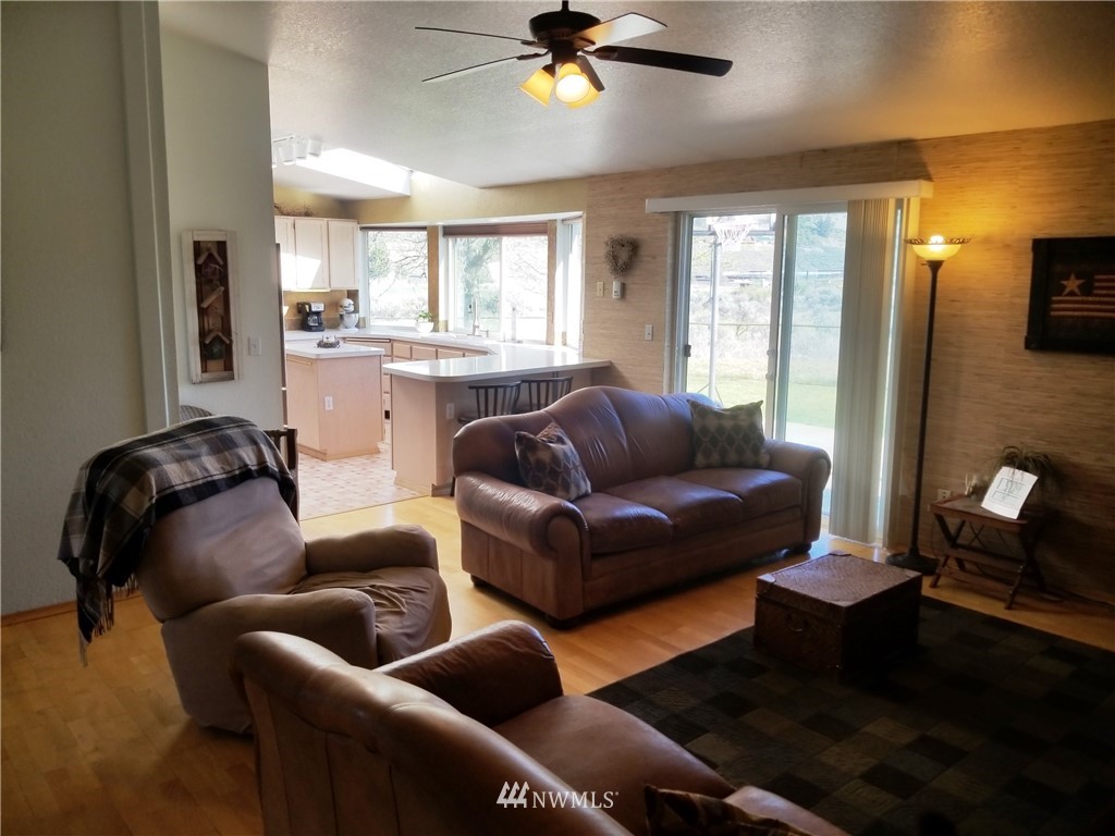 9 Horse Spring Coulee Road Tonasket, WA 98855 - Photo 13 of 25 Gallery Image 13