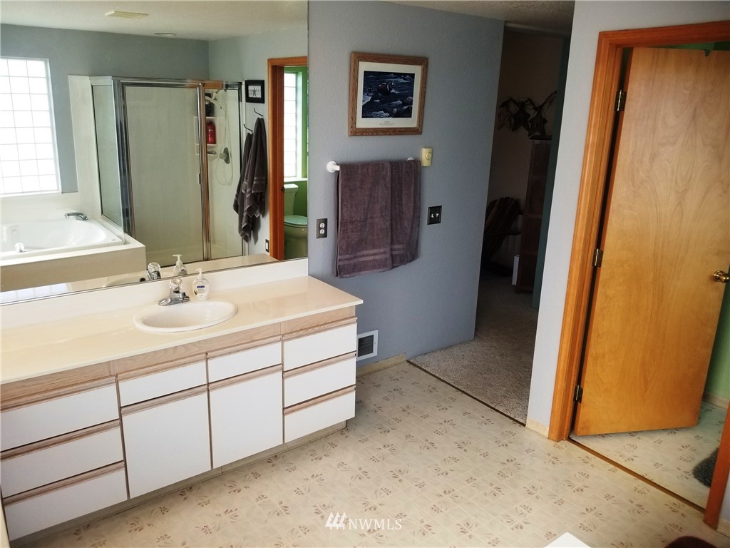 9 Horse Spring Coulee Road Tonasket, WA 98855 - Photo 21 of 25 Gallery Image 21