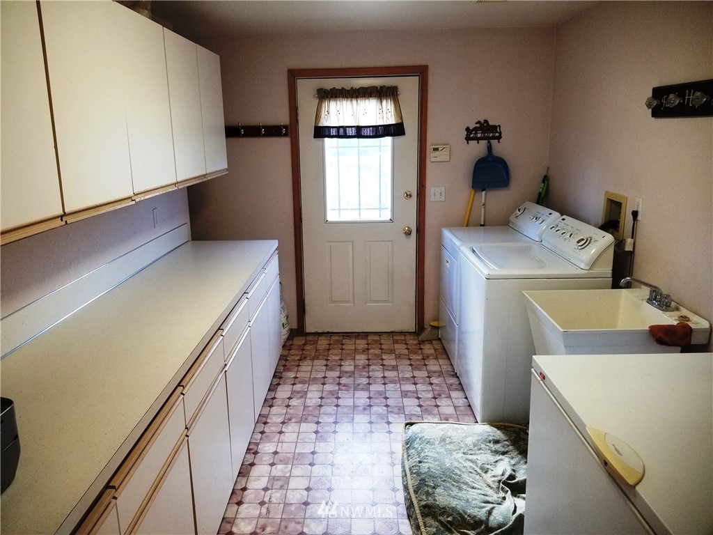 9 Horse Spring Coulee Road Tonasket, WA 98855 - Photo 23 of 25 Gallery Image 23