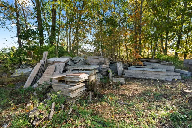 a view of an ocean view