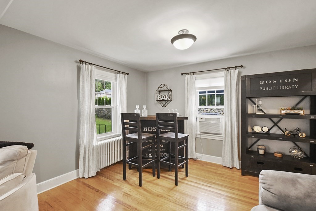 1 Suntaug Road Worcester, MA 01604 - Photo 8 of 37