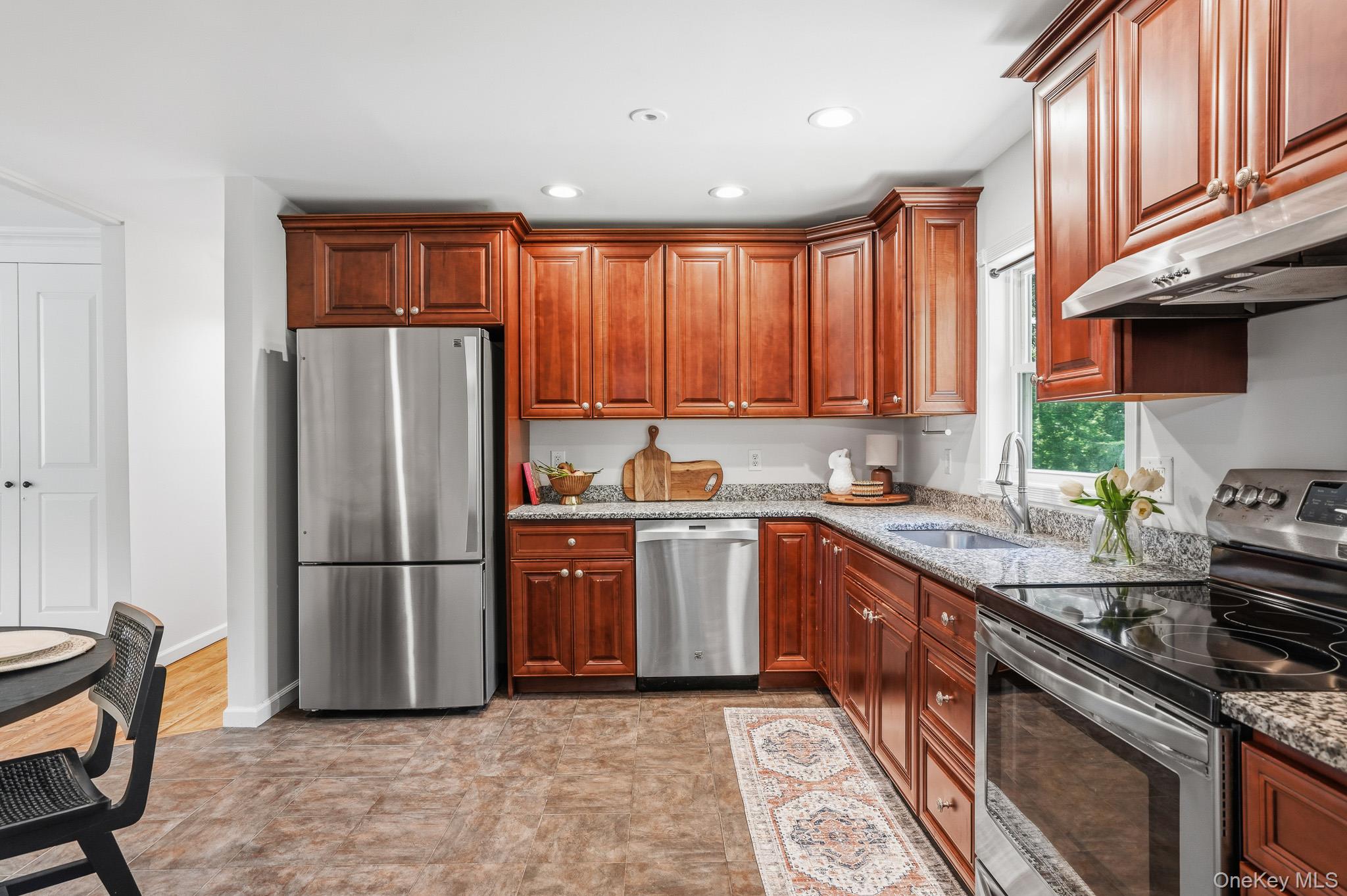 75 Creek Road Staatsburg, NY 12580 - Photo 14 of 41