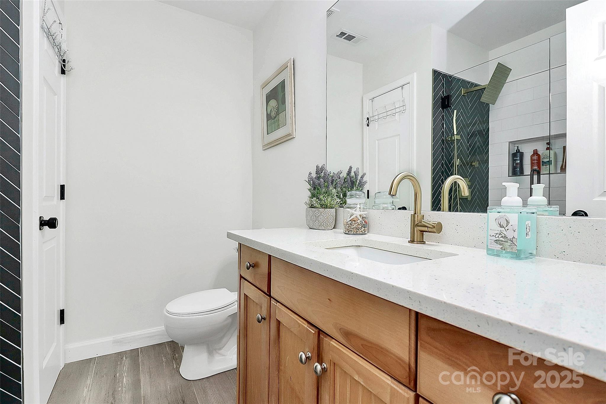 11314 Abernathy Road Charlotte, NC 28216 - Photo 15 of 46 Gallery Image 15
