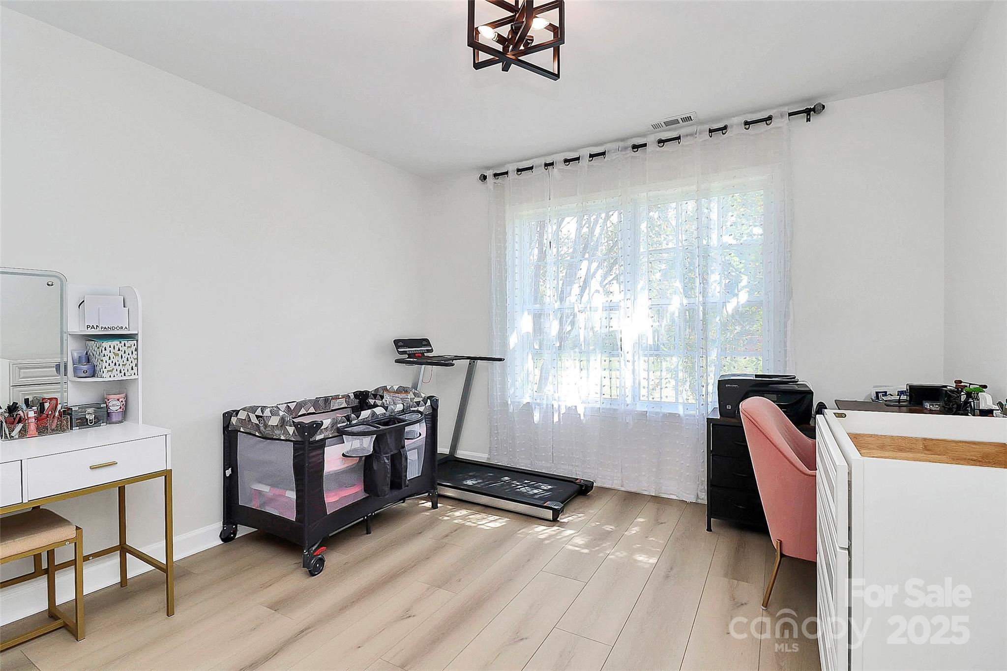 11314 Abernathy Road Charlotte, NC 28216 - Photo 18 of 46 Gallery Image 18