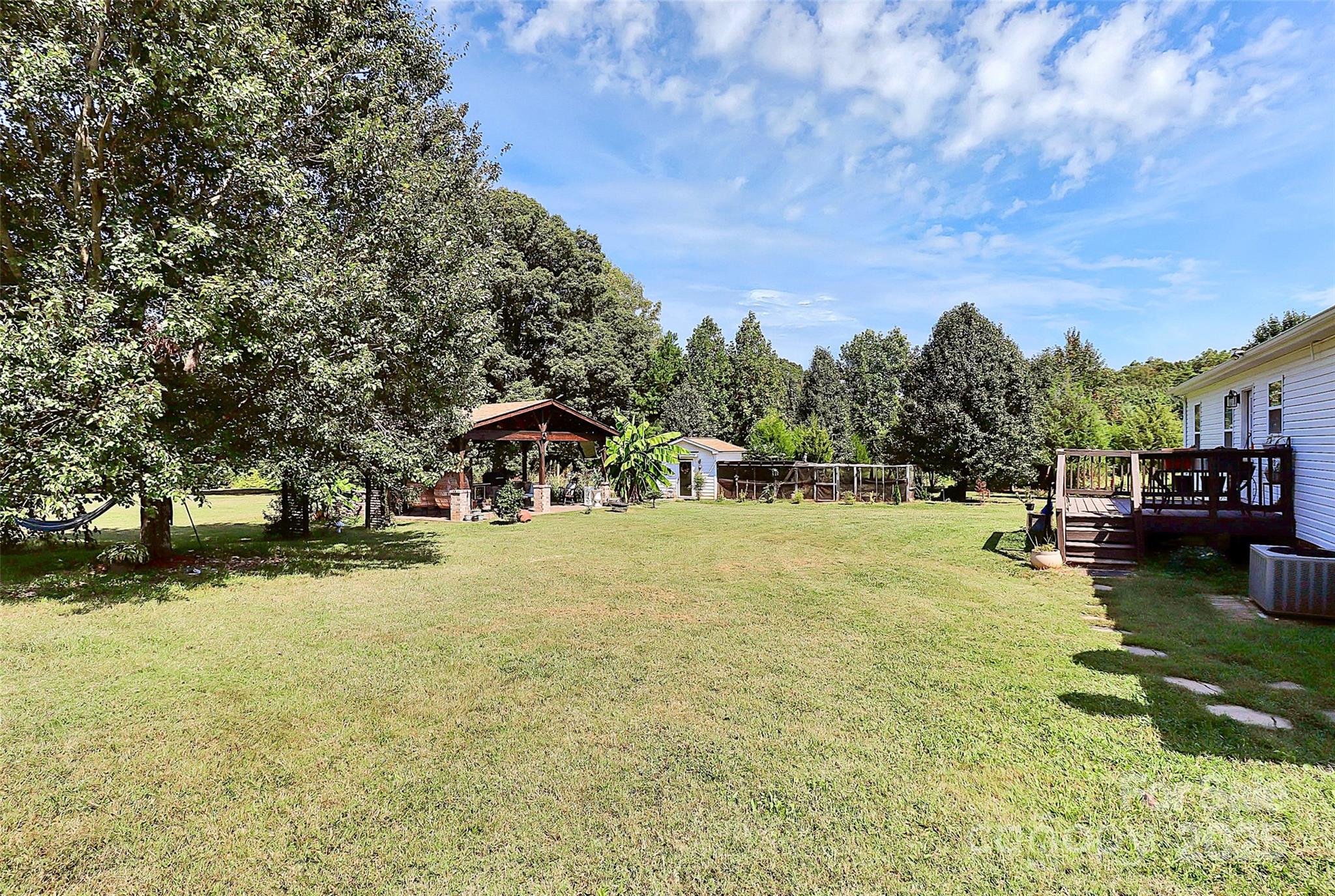 11314 Abernathy Road Charlotte, NC 28216 - Photo 35 of 46 Gallery Image 35