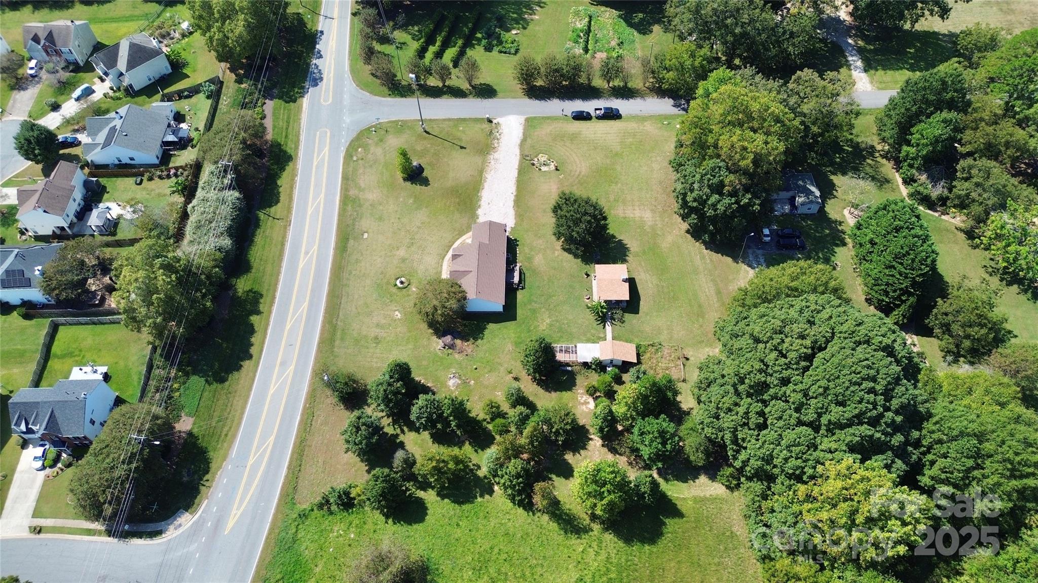 11314 Abernathy Road Charlotte, NC 28216 - Photo 44 of 46 Gallery Image 44