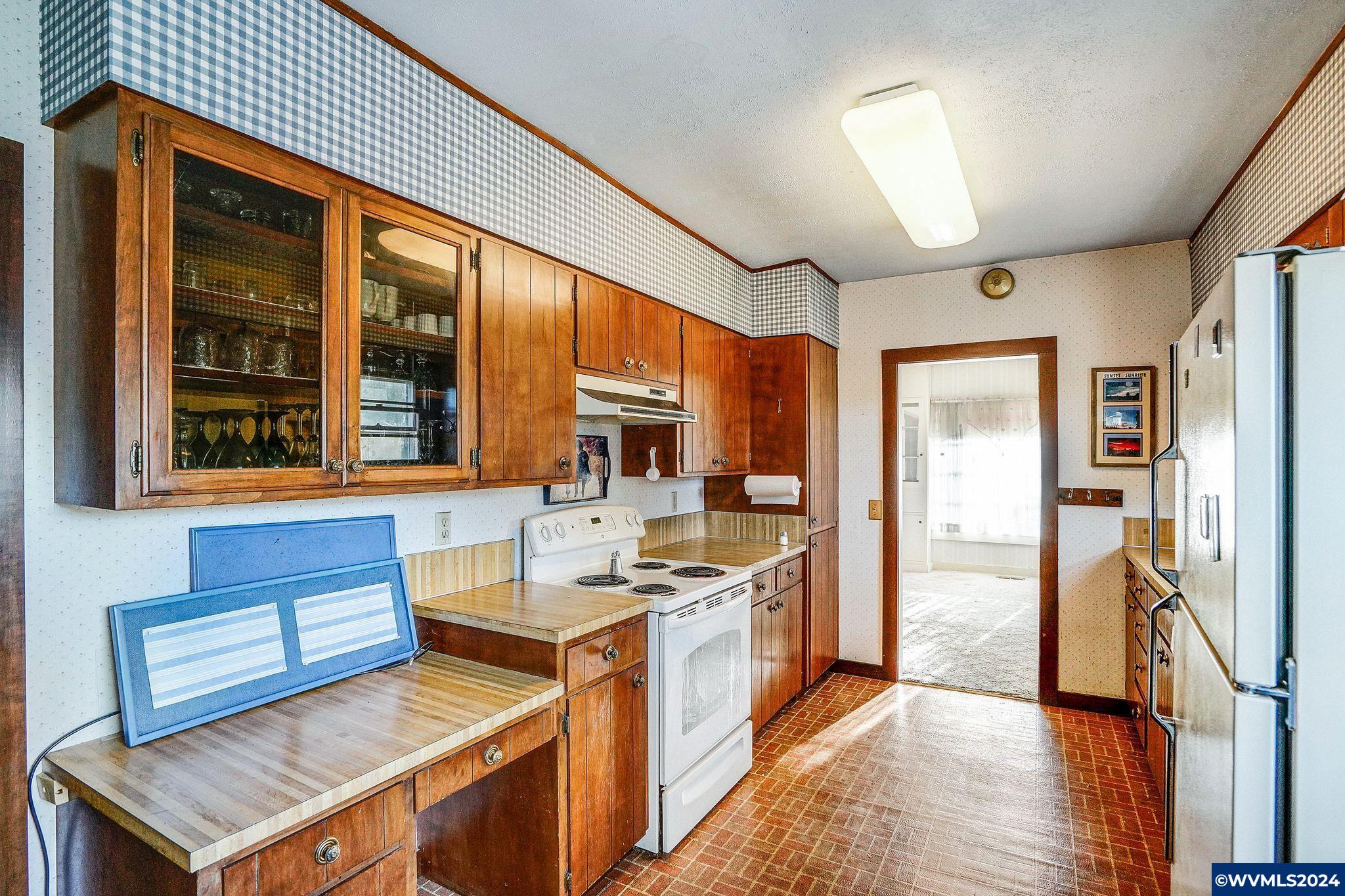 38949 West Scio Road Scio, OR 97374 - Photo 9 of 25 Gallery Image 9