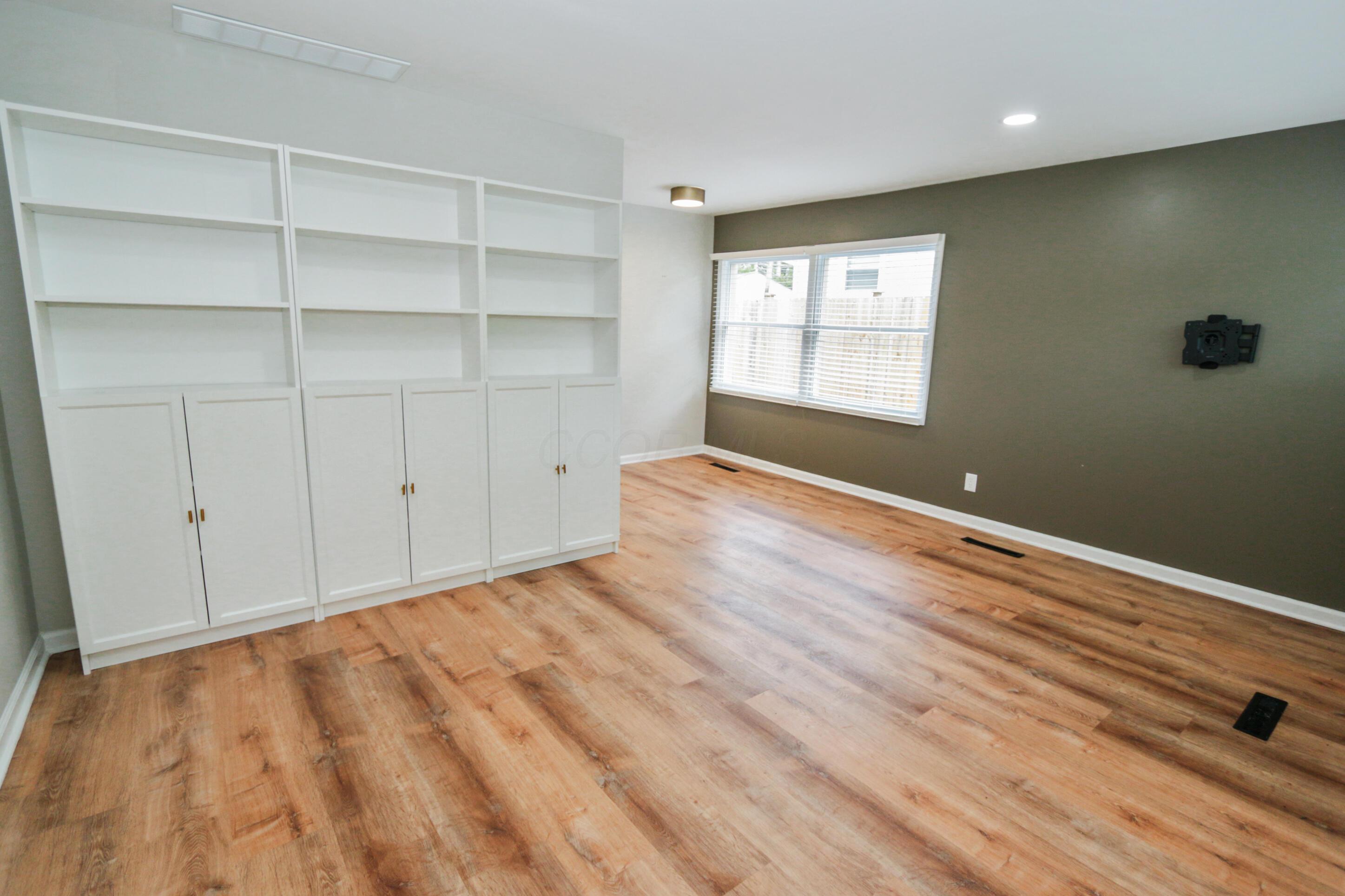 189 North Gould Road Bexley, OH 43209 - Photo 12 of 42 189 N. Gould_-3
