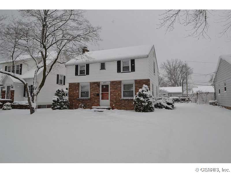 371 Winfield Road Irondequoit, NY 14622 - Photo 1 of 1 Exterior Front