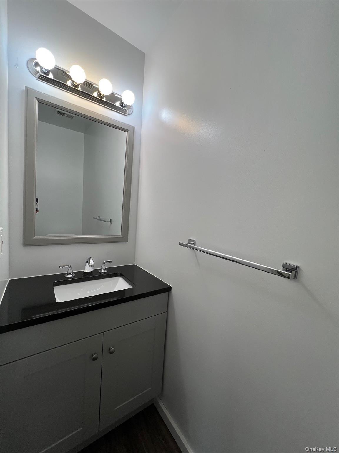 1006 Holly Walk Poughkeepsie, NY 12603 - Photo 17 of 18 Powder Room