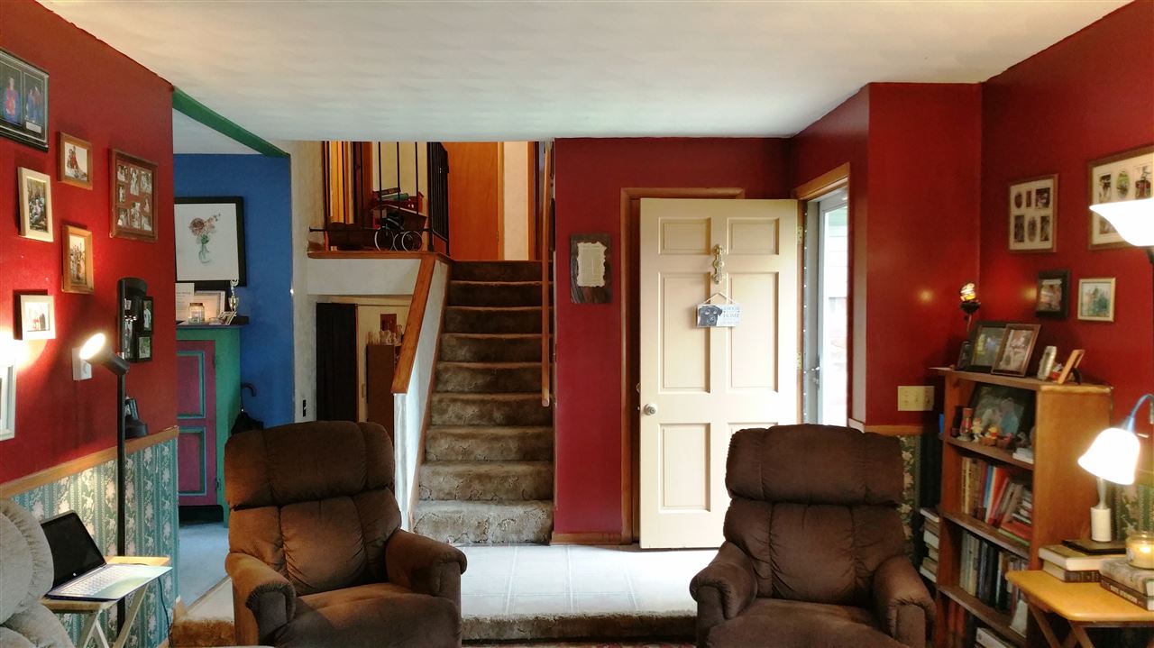294 Dayton Road Dayton, IN 47941 - Photo 4 of 15 Gallery Image 4