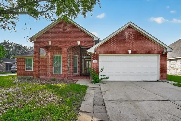 $2,550 | 2604 Hidden Creek Drive, Pearland, TX 77581