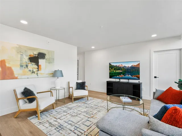 $599,000 | 27972 Meadow Drive, Unit 310, Evergreen, CO 80439