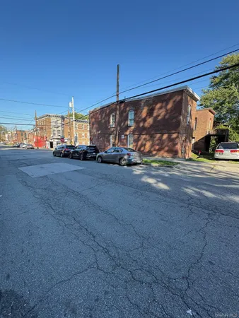 $150,000 | 119 Renwick Street, Newburgh, NY 12550