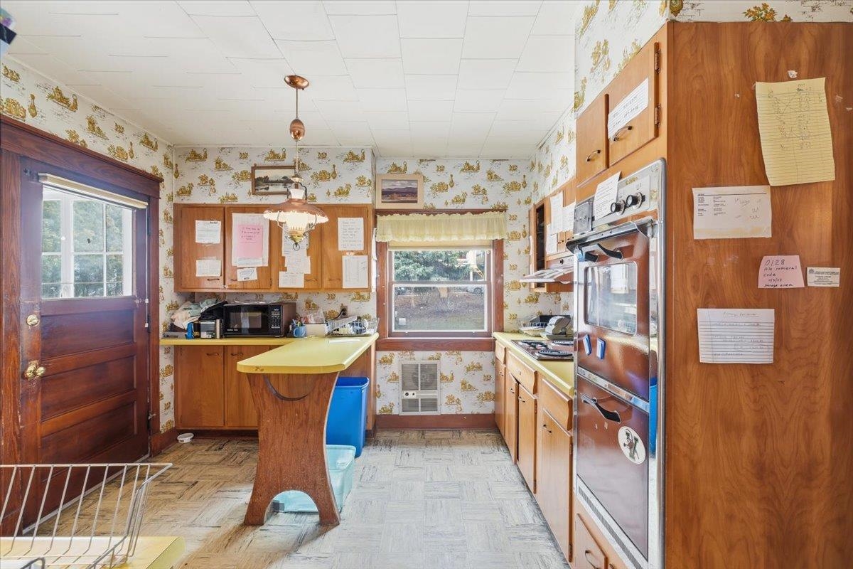 308 College Street Burlington, VT 05401 - Photo 13 of 58