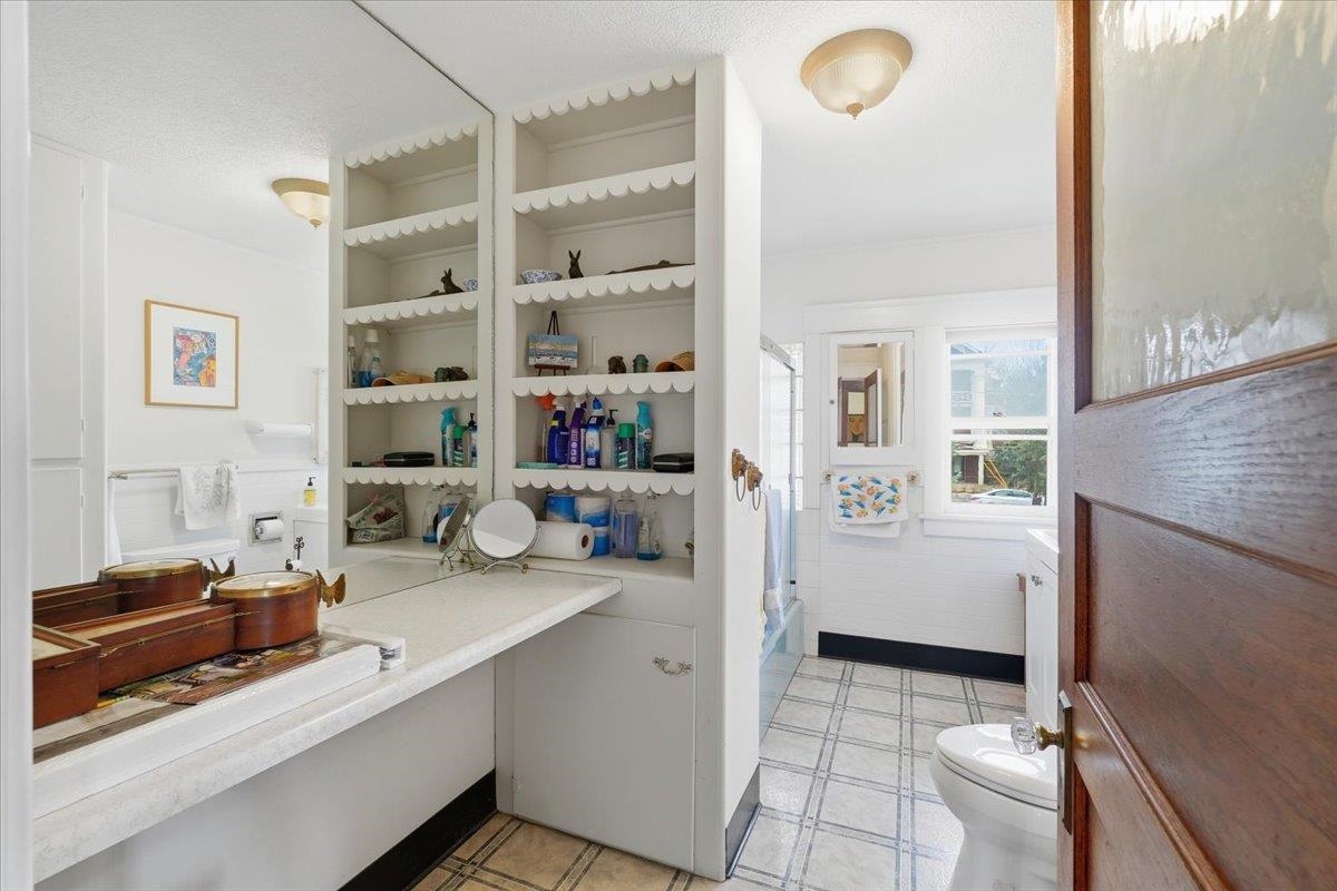 308 College Street Burlington, VT 05401 - Photo 27 of 58