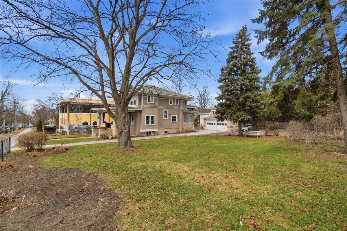 308 College Street Burlington, VT 05401 - Photo 48 of 58