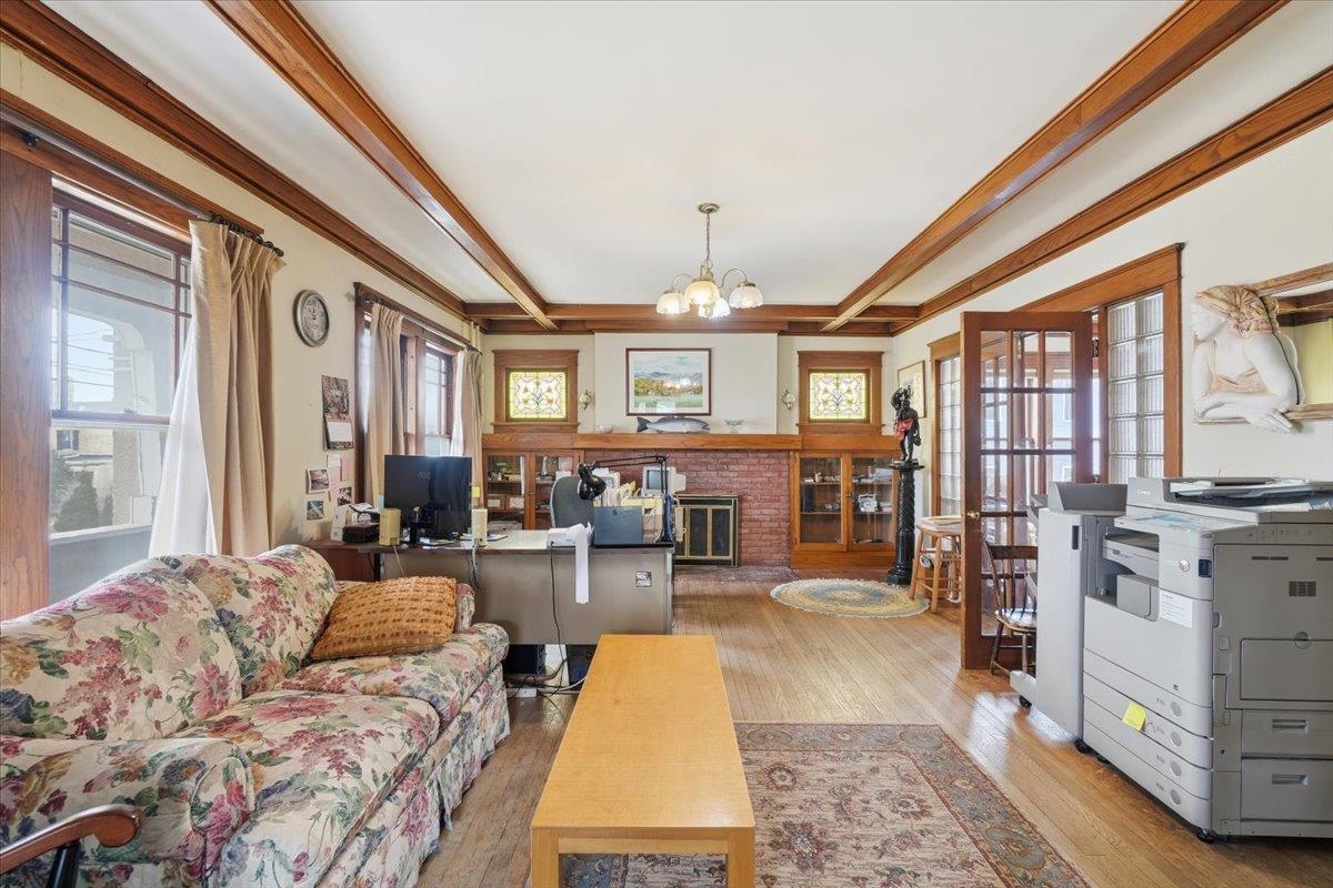 308 College Street Burlington, VT 05401 - Photo 5 of 58