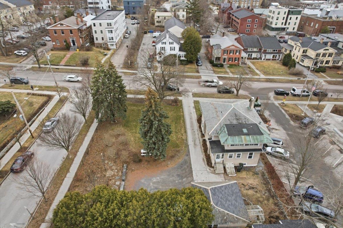 308 College Street Burlington, VT 05401 - Photo 57 of 58