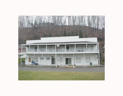 244 Ridge Avenue Kittanning, PA 16201 - Photo 1 of 3 Exterior Front.