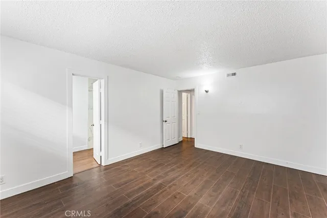 $4,800,000 | 1010-1016 Valencia Street, Costa Mesa, CA 92626