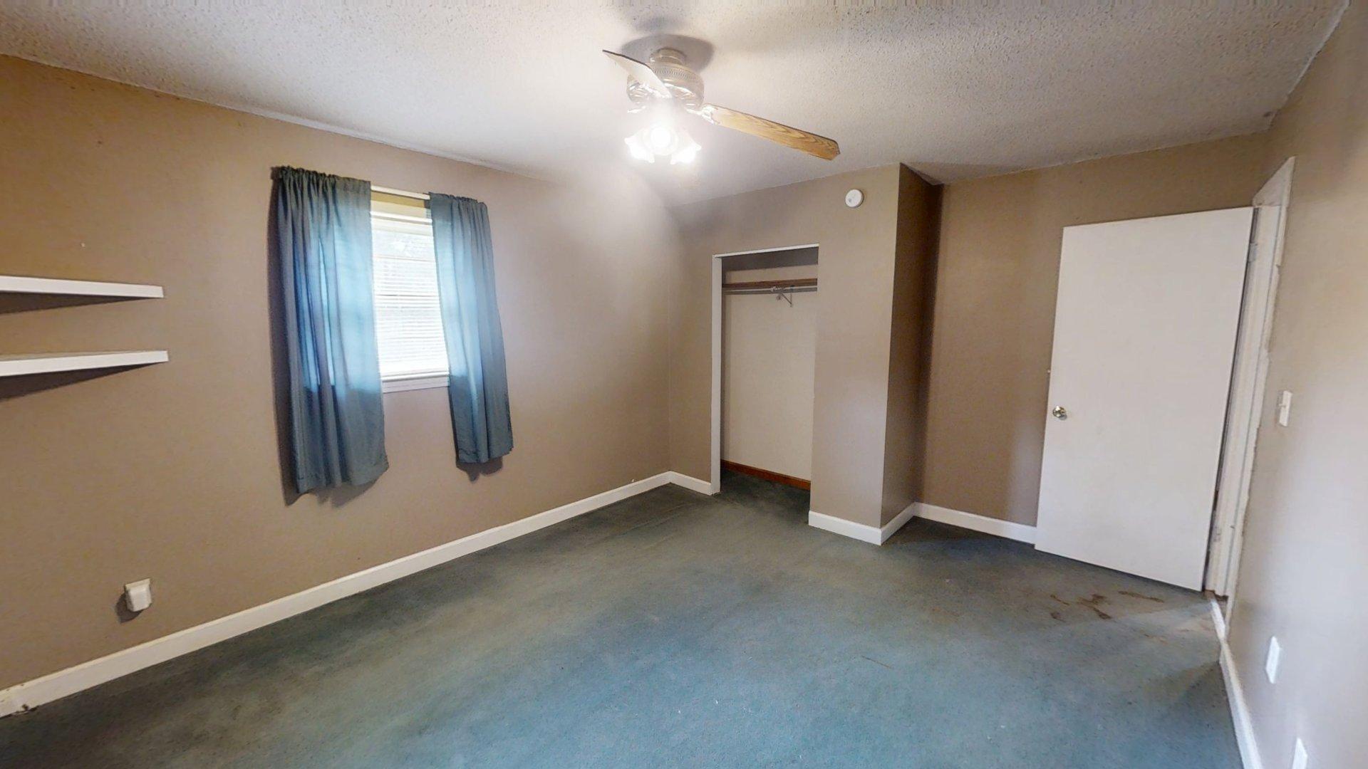 403 Inman Street Ringgold, GA 30736 - Photo 9 of 13 403-Inman-Street-Ringgold-GA-06272026_07