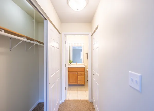 $249,853 | 1420 Stonebridge Circle, Unit 5N, Wheaton, IL 60189