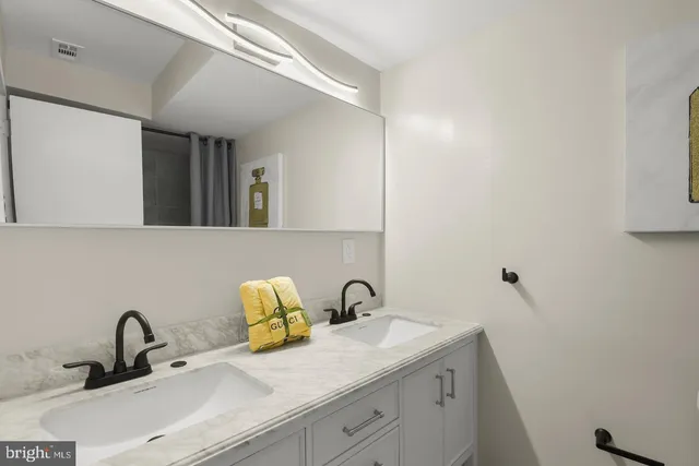 $141,900 | 203 Cork Lane, Unit T4, Reisterstown, MD 21136