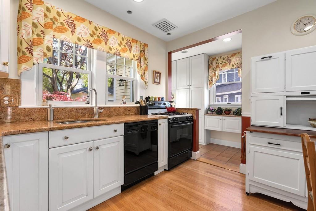 59 Stanton Road Brookline, MA 02445 - Photo 9 of 18