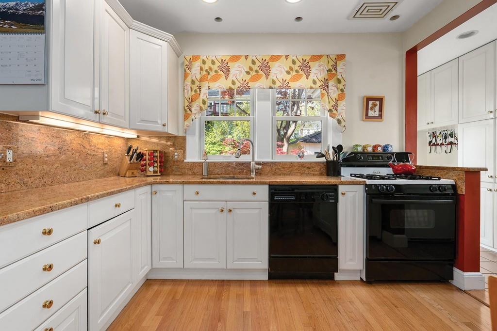 59 Stanton Road Brookline, MA 02445 - Photo 10 of 18