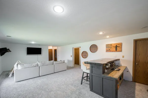 $512,500 | 19817 Dogwood Road, Lake Crystal, MN 56055