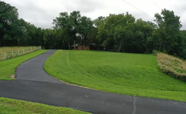 $512,500 | 19817 Dogwood Road, Lake Crystal, MN 56055