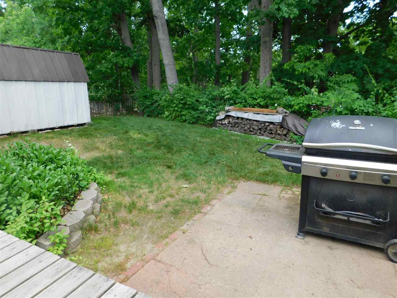 17 Watts Street Manchester, NH 03104 - Photo 21 of 23