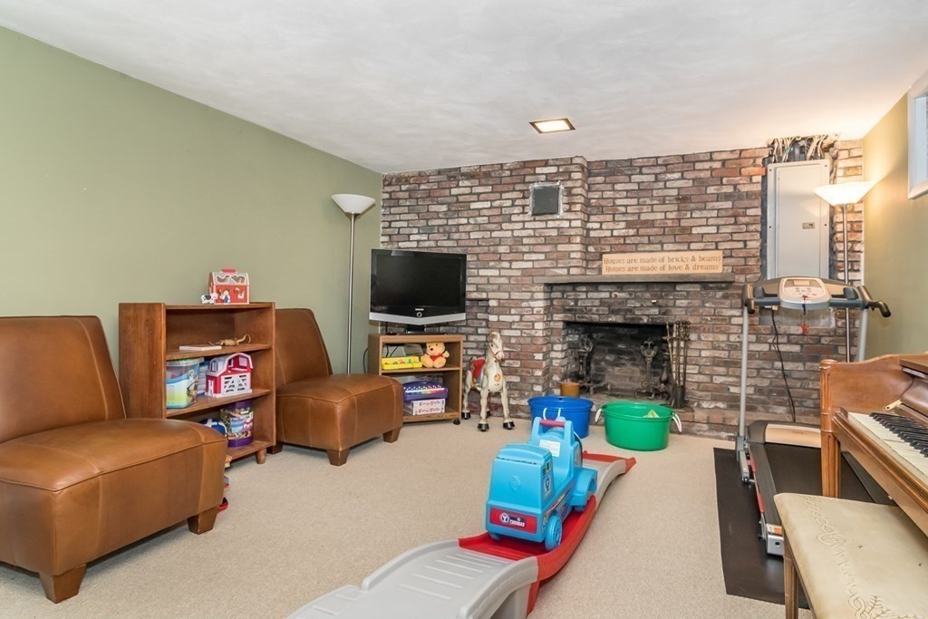 50 Rathbun Road Natick, MA 01760 - Photo 19 of 22 Gallery Image 19